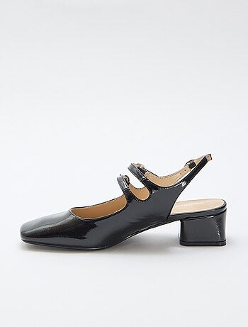 Paire d'escarpin verni brillant uni