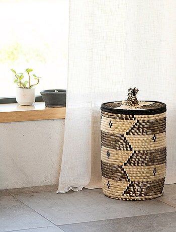Panier à linge motifs ethniques en fibres naturelles