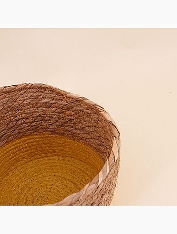 Panier en paille détail jaune 20x15cm