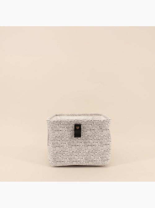 Panier rectangulaire à chevrons gris 31x21x15cm - Kiabi Panier rectangulaire à chevrons gris 31x21x15cm - Kiabi