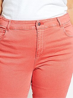 Pantacourt avec boutons - Kiabi