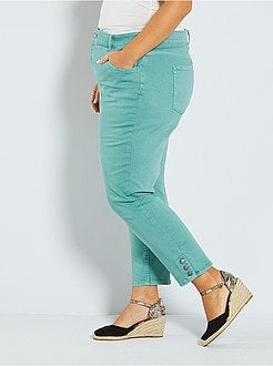 Pantacourt avec boutons - Kiabi