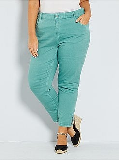 Pantacourt avec boutons - Kiabi