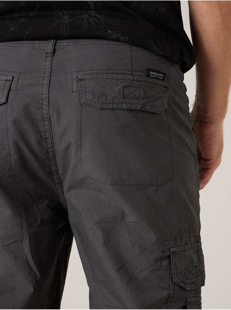 Pantacourt cargo homme en 100% coton 'Deeluxe' gris anthracite - Kiabi