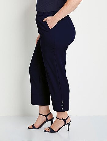Pantacourt droit taille semi-élastiquée