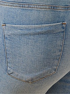 Pantacourt en jean avec boutons - Kiabi