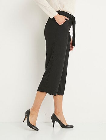 Pantacourt en tissu effet lin