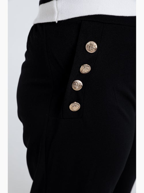 Pantacourt uni avec boutons décoratifs PAPRIKA - Kiabi