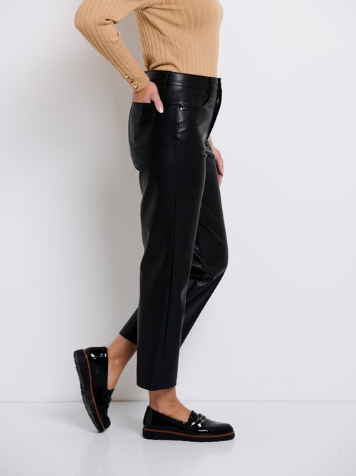 Pantalon 5 poches 7/8ème en faux cuir - Kiabi