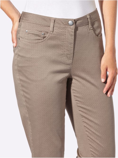 Pantalon 5 poches imprimé en coton à longueur 7/8 - Taille courte - Witt - Kiabi Pantalon 5 poches imprimé en coton à longueur 7/8 - Taille courte - Witt - Kiabi