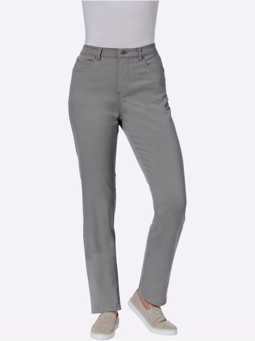 Pantalon 5 Poches Qualité Extensible - Taille Courte - Moda Vilona - Kiabi Pantalon 5 Poches Qualité Extensible - Taille Courte - Moda Vilona - Kiabi