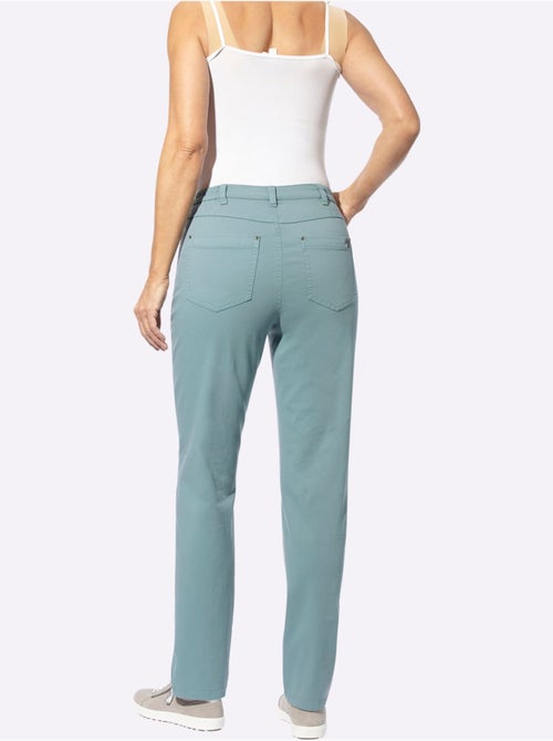Pantalon 5 Poches Qualité Extensible - Taille Courte - Moda Vilona - Kiabi Pantalon 5 Poches Qualité Extensible - Taille Courte - Moda Vilona - Kiabi