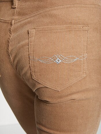 Pantalon 5 poches velours milleraies