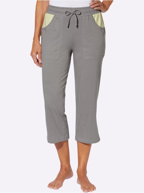 Pantalon 7/8 avec ceinture élastique et poches arrondies - Taille standard - Moda Vilona - Kiabi Pantalon 7/8 avec ceinture élastique et poches arrondies - Taille standard - Moda Vilona - Kiabi