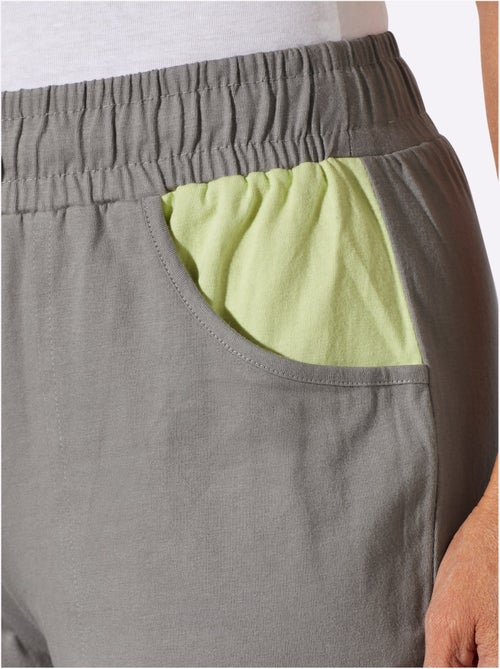 Pantalon 7/8 avec ceinture élastique et poches arrondies - Taille standard - Moda Vilona - Kiabi Pantalon 7/8 avec ceinture élastique et poches arrondies - Taille standard - Moda Vilona - Kiabi