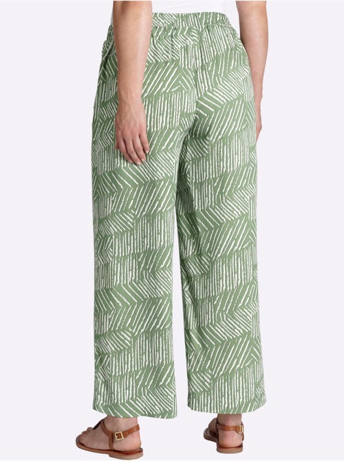 Pantalon 7/8 Ceinture élastique Confortable - Taille Standard - Sheego - Kiabi Pantalon 7/8 Ceinture élastique Confortable - Taille Standard - Sheego - Kiabi