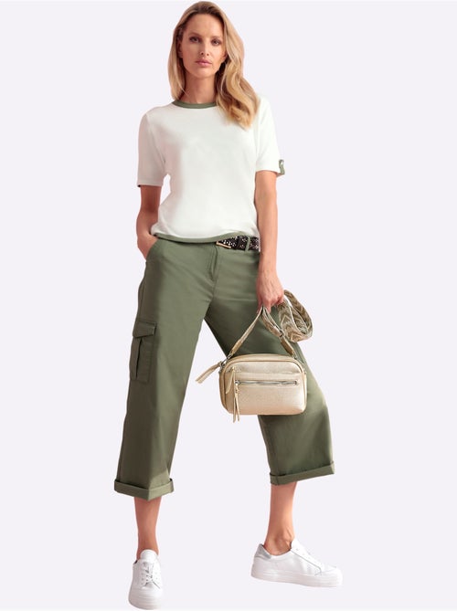 Pantalon 7/8 Poches Cargo Plaquées - Taille Standard - Helline - Kiabi Pantalon 7/8 Poches Cargo Plaquées - Taille Standard - Helline - Kiabi