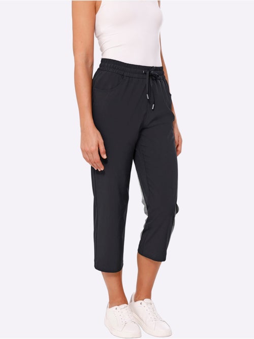 Pantalon 7/8 Qualité Respirante - Taille Standard - Moda Vilona - Kiabi Pantalon 7/8 Qualité Respirante - Taille Standard - Moda Vilona - Kiabi