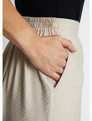 Pantalon 7/8ème en tissu gaufré