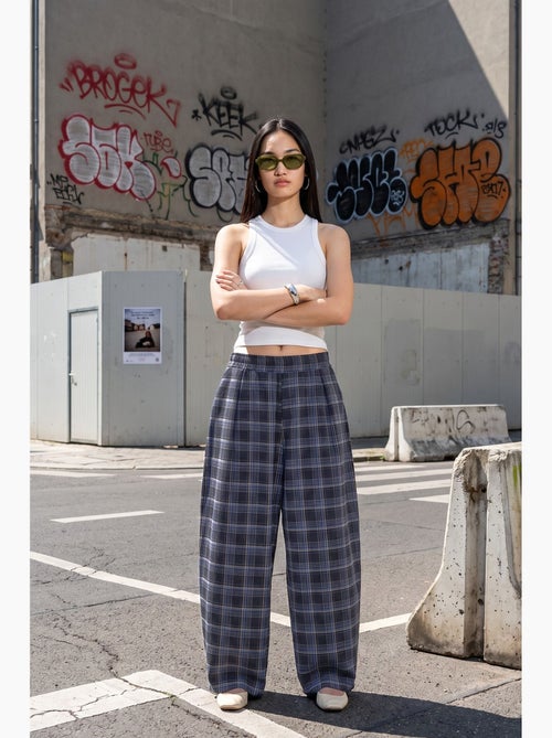 Pantalon à carreaux avec taille élastique et détail de poches hiccup - Kiabi