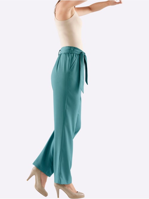 Pantalon à ceinture élastique avec poches pratiques et ceinture à nouer - Taille courte - Witt - Kiabi Pantalon à ceinture élastique avec poches pratiques et ceinture à nouer - Taille courte - Witt - Kiabi