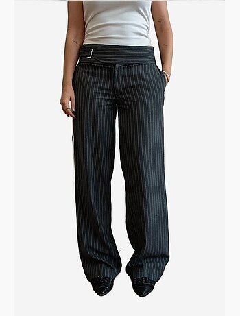 Pantalon à fines rayures jennifer hiccup