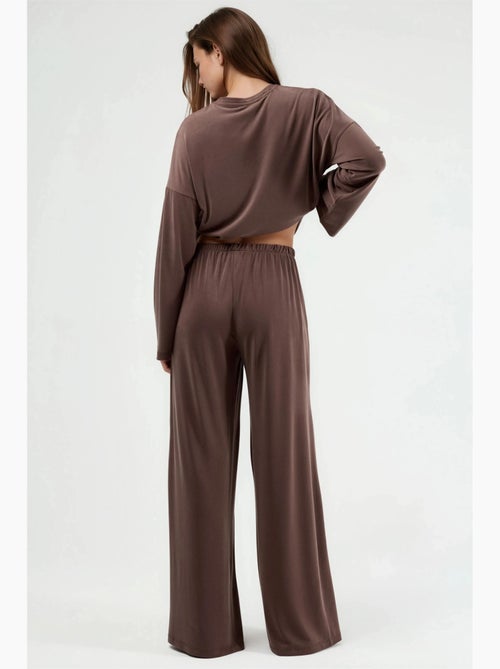 Pantalon à jambe droite à enfiler busem - Kiabi Pantalon à jambe droite à enfiler busem - Kiabi
