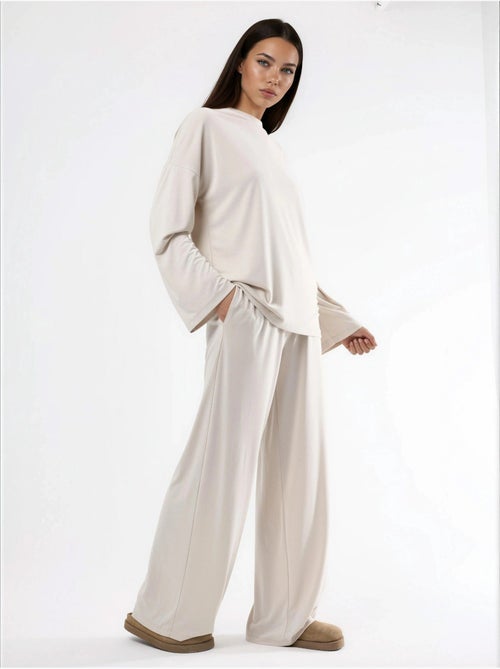 Pantalon à jambe droite à enfiler busem - Kiabi Pantalon à jambe droite à enfiler busem - Kiabi