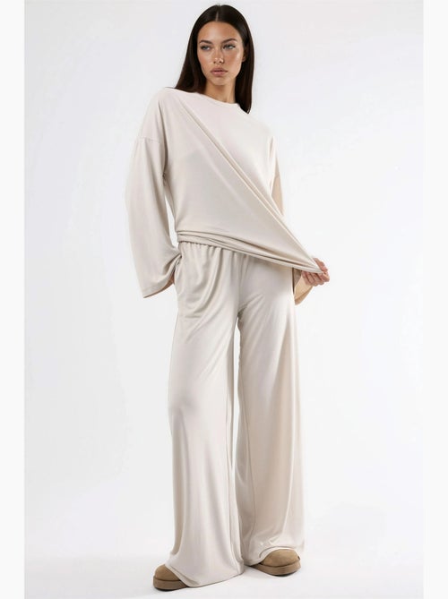 Pantalon à jambe droite à enfiler busem - Kiabi Pantalon à jambe droite à enfiler busem - Kiabi