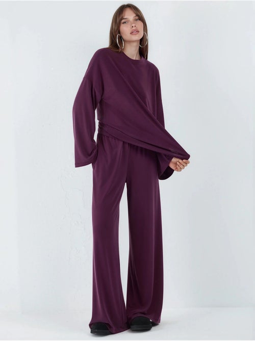 Pantalon à jambe droite à enfiler busem - Kiabi Pantalon à jambe droite à enfiler busem - Kiabi