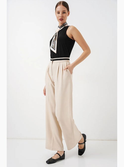 Pantalon à jambe large taille haute avec poches bdart - Kiabi Pantalon à jambe large taille haute avec poches bdart - Kiabi