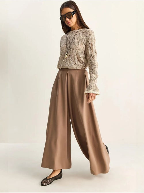 Pantalon à jambe large taille haute lucci - Kiabi Pantalon à jambe large taille haute lucci - Kiabi