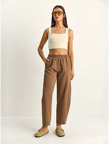 Pantalon à jambes droites avec taille élastique et poches lucci