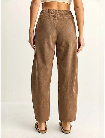 Pantalon à jambes droites avec taille élastique et poches lucci