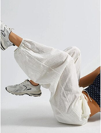 Pantalon à jambes larges et taille élastiquée avec cordon de serrage busem