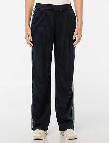 Pantalon à pinces avec bandes sur le côté