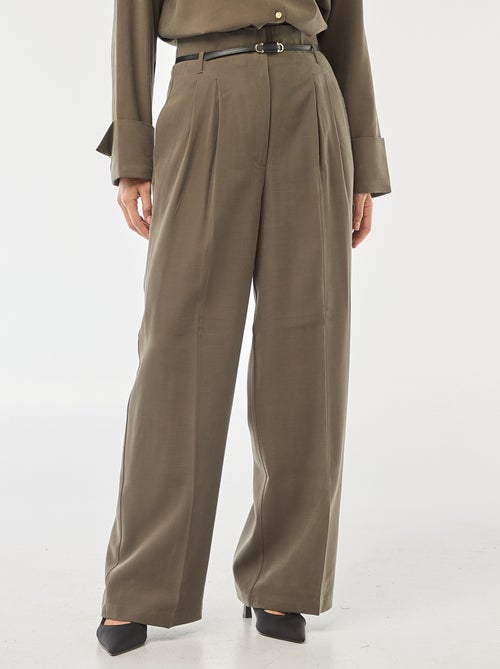 Pantalon à pinces avec ceinture intégrée - Kiabi
