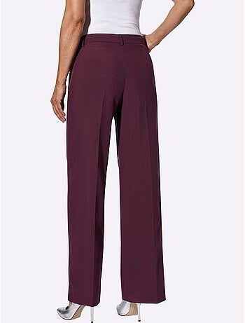 Pantalon à plis repassés et jambes larges avec passants - Taille courte - Moda Vilona