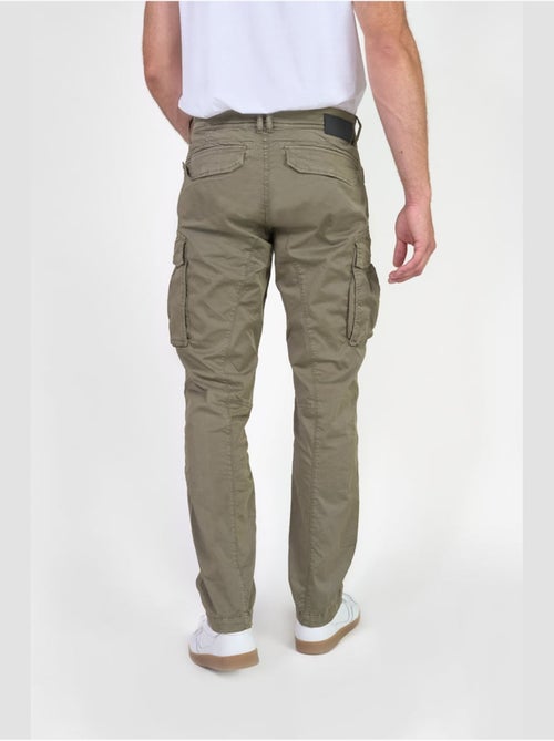 Pantalon AARON cargo 'Le Temps Des Cerises' - Kiabi Pantalon AARON cargo 'Le Temps Des Cerises' - Kiabi