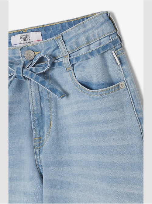 Pantalon ALEXGI flare en jeans 'Le Temps Des Cerises' - Kiabi Pantalon ALEXGI flare en jeans 'Le Temps Des Cerises' - Kiabi