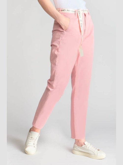 Pantalon ARLO chino 'Le Temps Des Cerises' - Kiabi