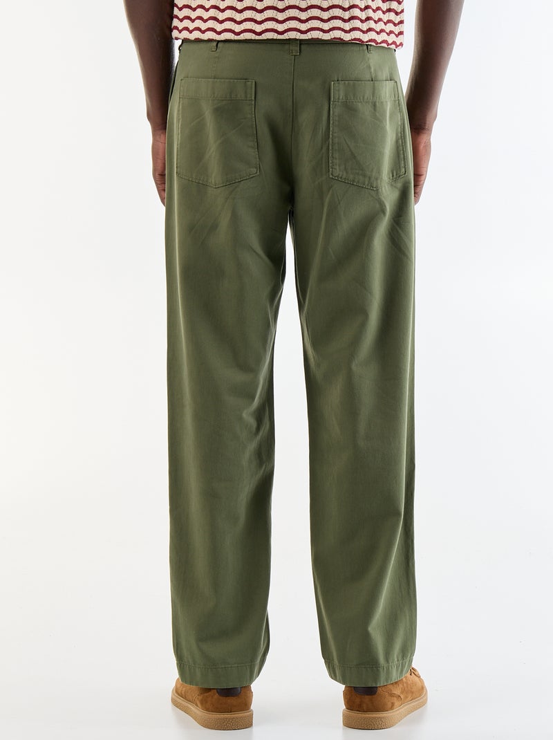Pantalon au toucher doux Kaki - Kiabi