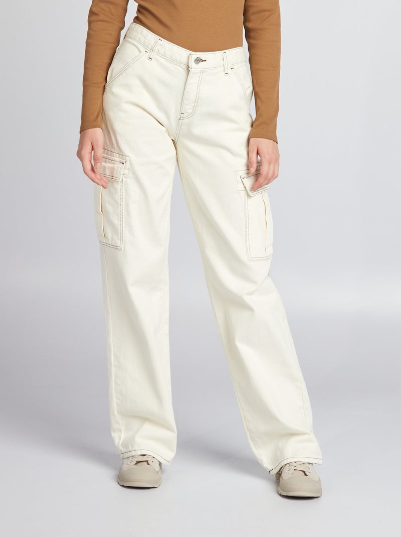 Pantalon avec poches à rabats BLANC - Kiabi