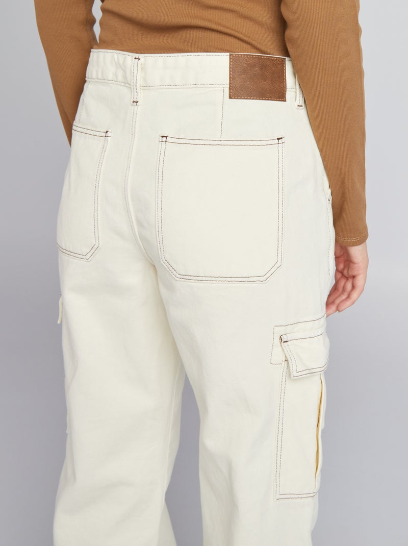 Pantalon avec poches à rabats BLANC - Kiabi