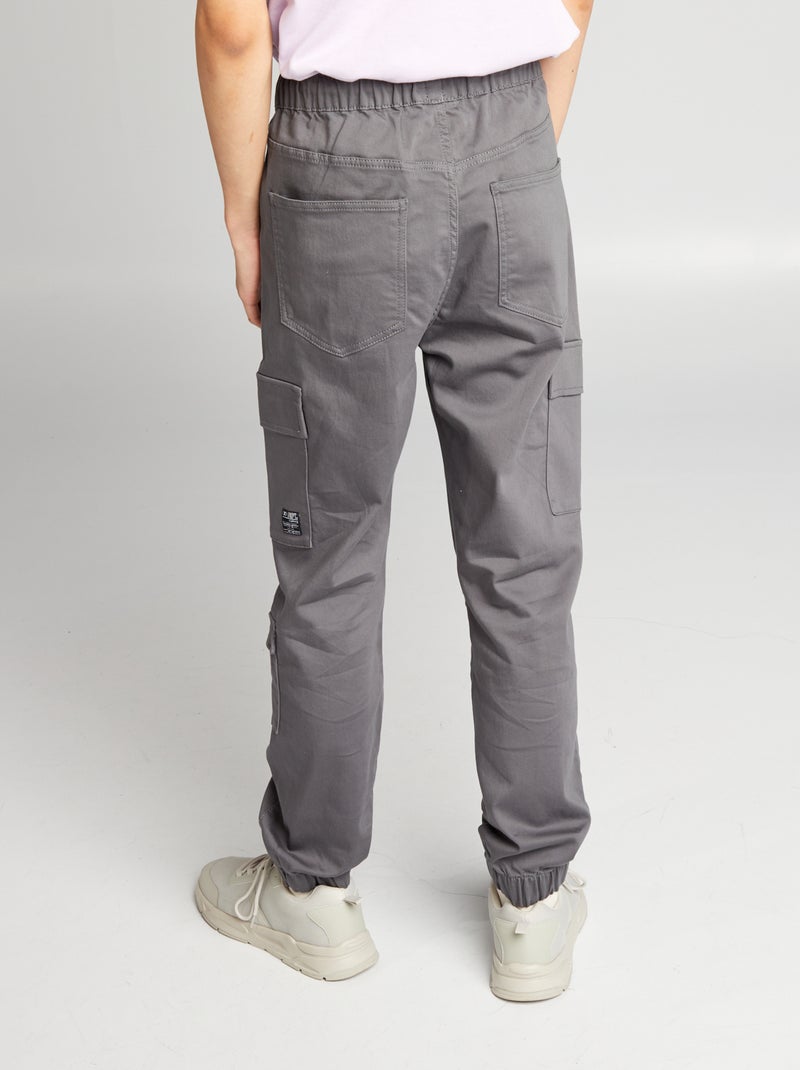Pantalon avec poches sur les côtés Gris - Kiabi