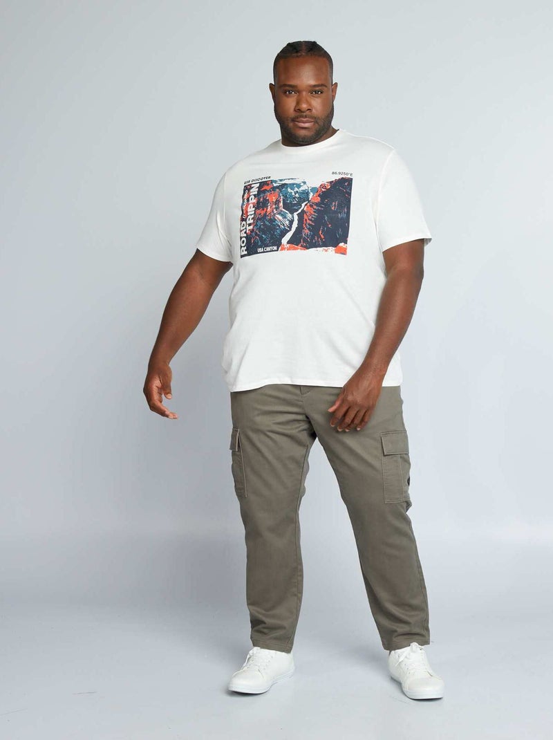 Pantalon avec poches sur les côtés Kaki - Kiabi