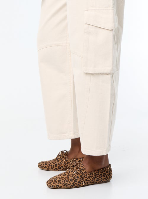 Pantalon ballon avec poche à rabat - Kiabi