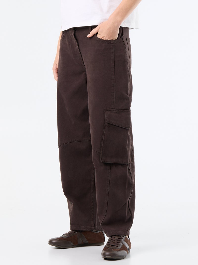 Pantalon ballon avec poche à rabat Marron - Kiabi