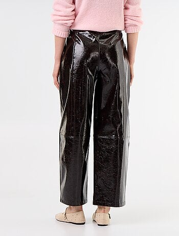 Pantalon barrel en faux cuir