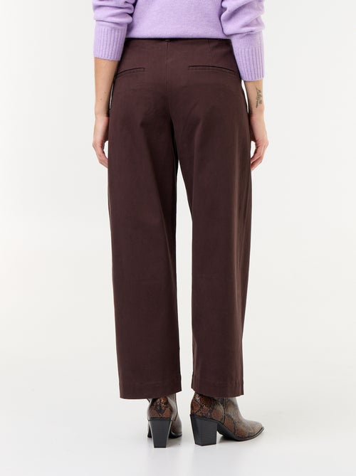 Pantalon barrel large + ceinture en simili - Kiabi